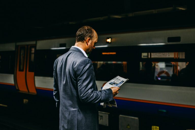 réservez vos billets de train en ligne et profitez d'un voyage confortable et pratique avec train ticket.