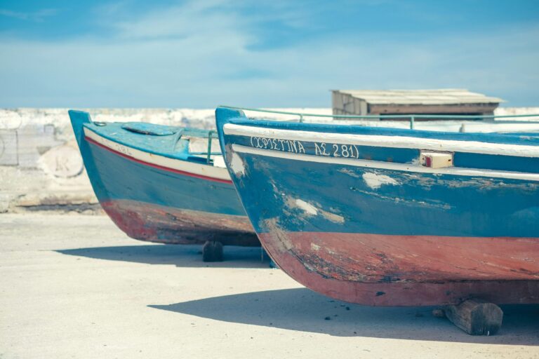 découvrez notre sélection de bateaux d'occasion de qualité supérieure. trouvez le bateau d'occasion idéal pour vos aventures en mer.