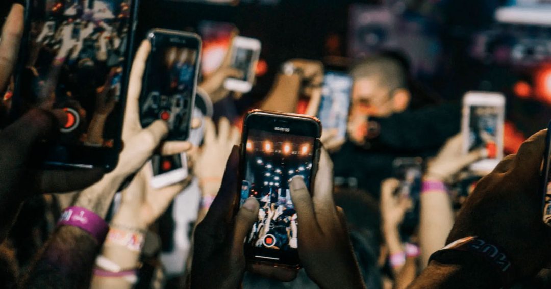 Impact économique des smartphones pliables : Le cas du Samsung Galaxy Z Flip