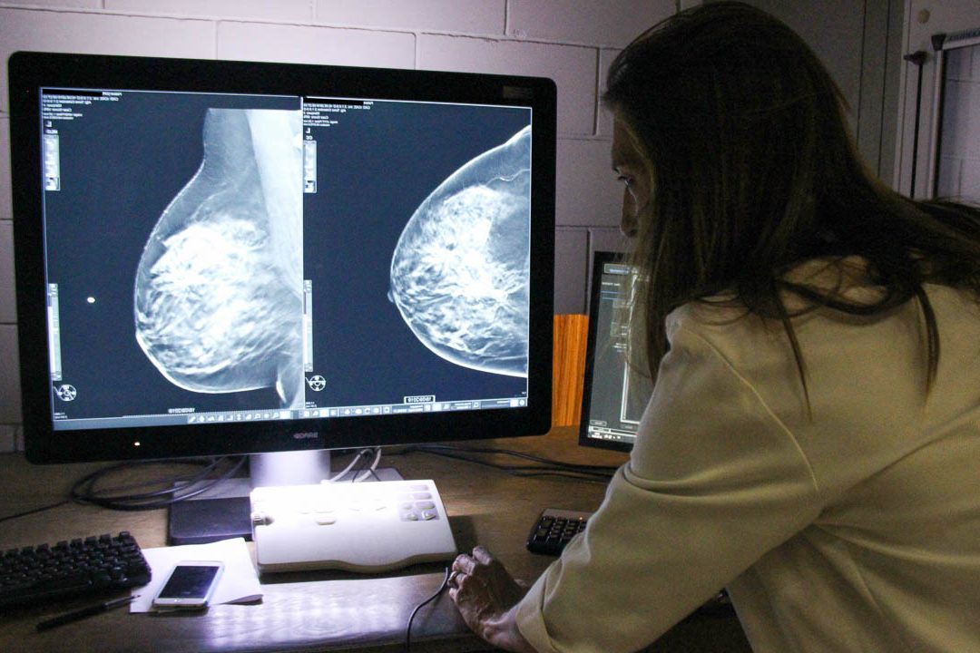 Scanner vos photos: un investissement pour préserver votre patrimoine familial