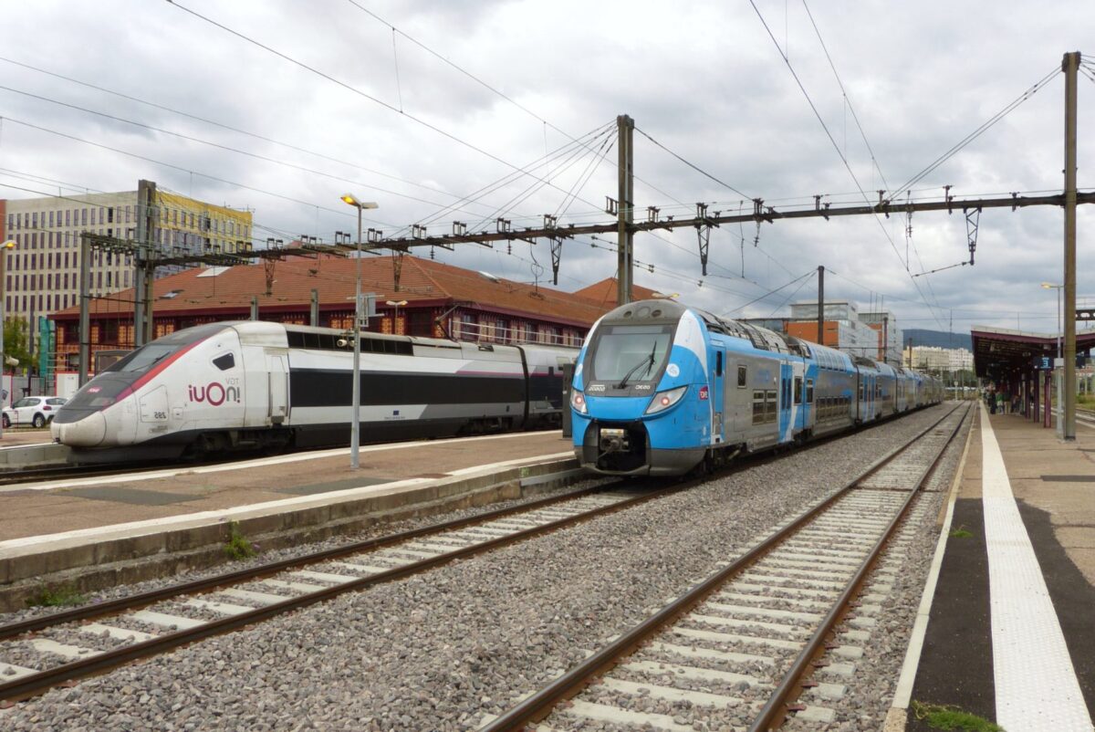 Pourquoi choisir le train St-Étienne Lyon pour vos déplacements ?