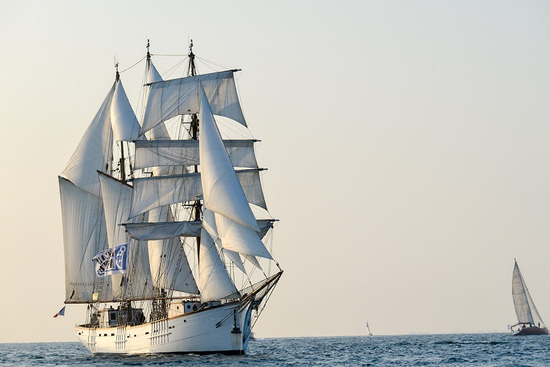 Quels sont les horaires des bateaux entre Alger et Marseille avec la SNCM ?