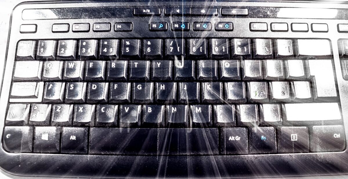 clavier ordinateur bureau